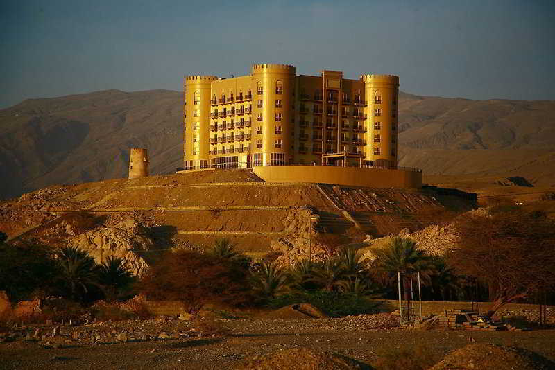 Golden Tulip Khatt Springs Resort & Spa Ra’s al-Chaima Exterior foto
